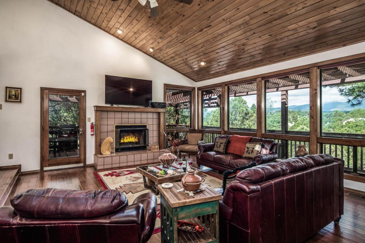 Christi And Dons Nuthouse Villa รุยโดโซ ภายนอก รูปภาพ