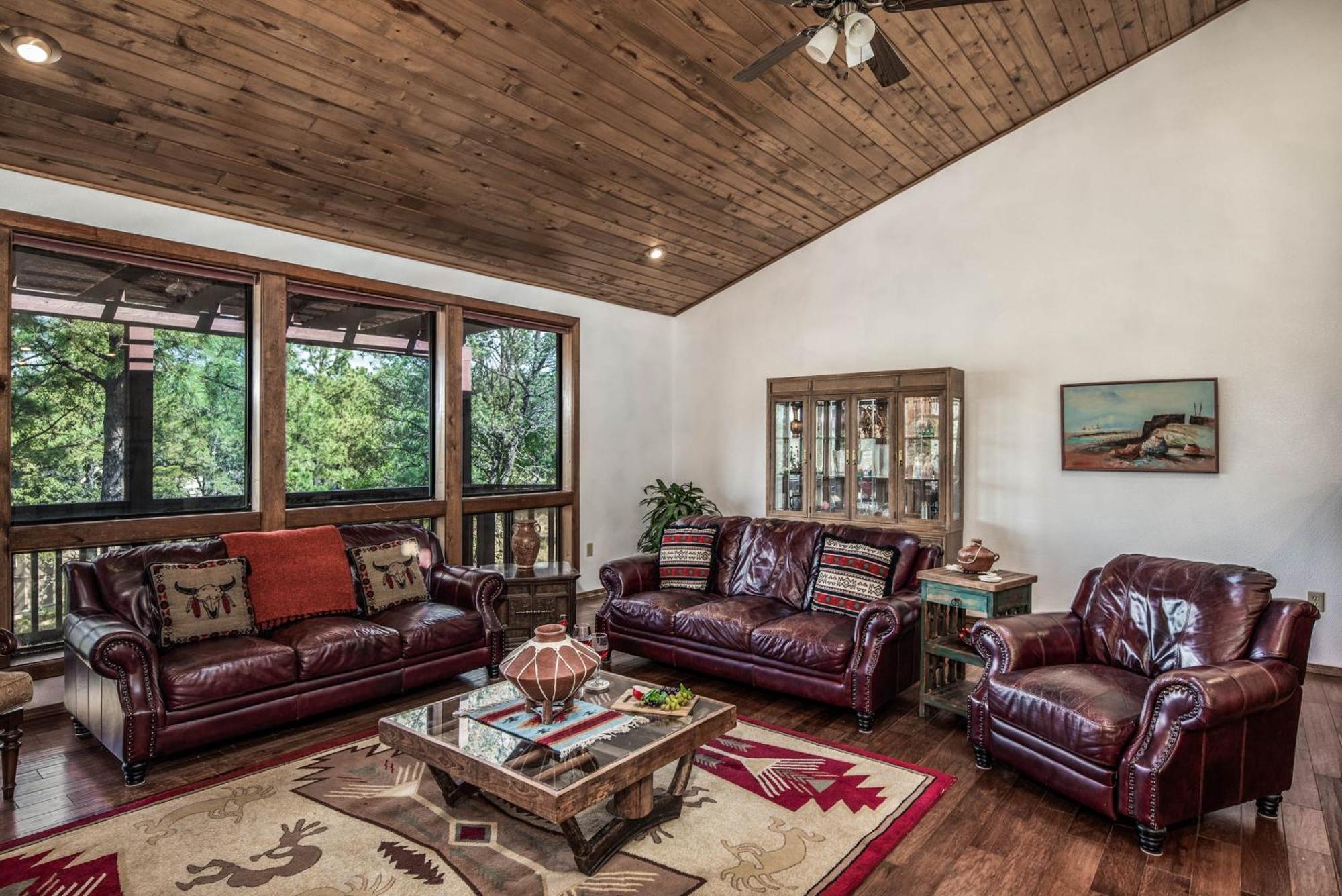 Christi And Dons Nuthouse Villa รุยโดโซ ภายนอก รูปภาพ